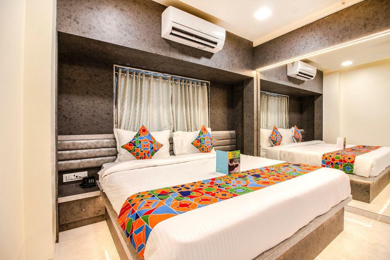 Hotel Radana Vashi Navimumbai Наві-Мумбаї Екстер'єр фото